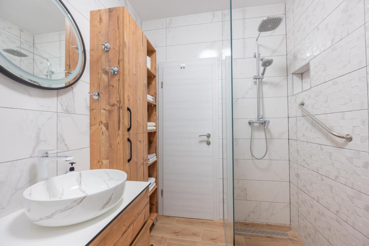 Apartment Kiki Kaštel Štafilić Dış mekan fotoğraf