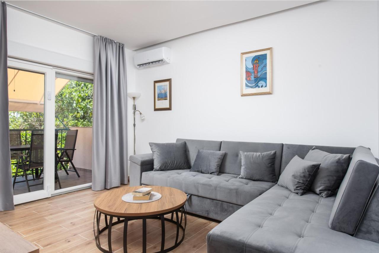 Apartment Kiki Kaštel Štafilić Dış mekan fotoğraf